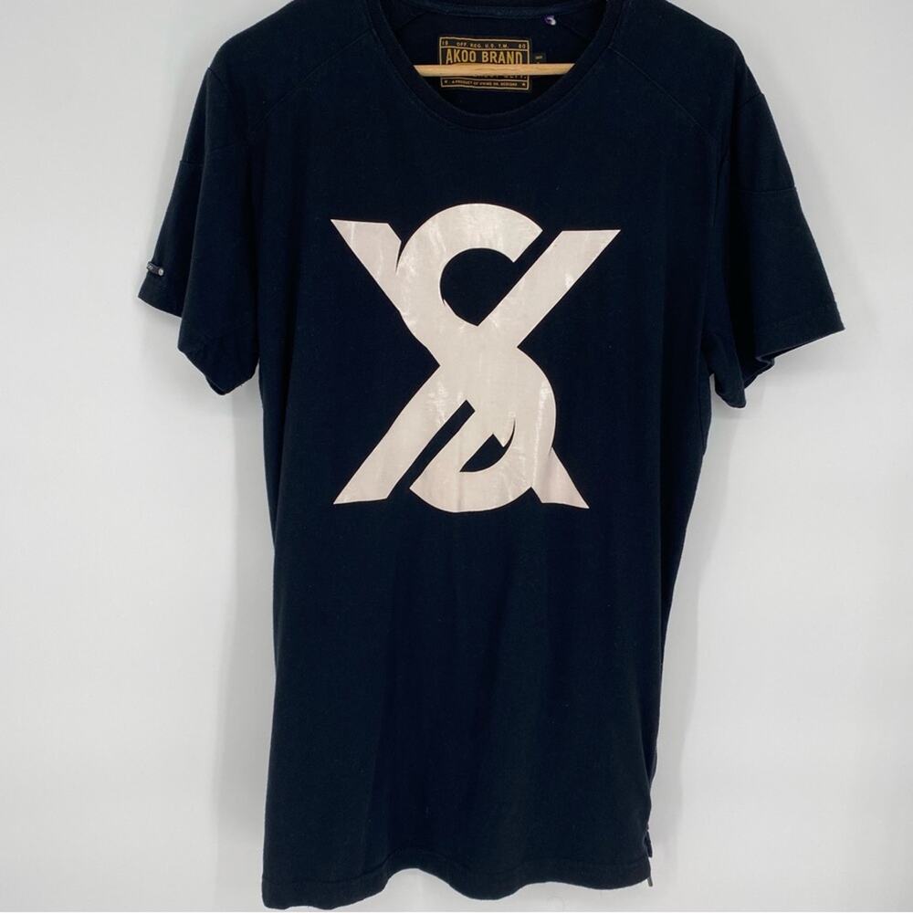 Akoo Brand T-Shirt Graphic Print Streetwear Large